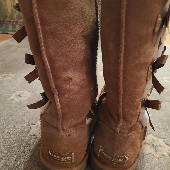 Koolaburro by UGGS camel suede leather youth girls size 4 GUC - Picture 1 of 10